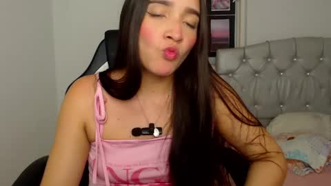 valeria online show from 21, 4, 2026