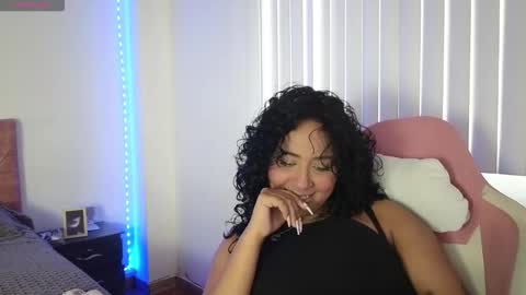 valery_lovex_ online show from 7, 2, 2026