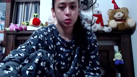 B V Naughty online show from 18, 2, 2025