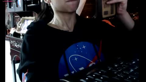 B V Naughty online show from 22, 2, 2025