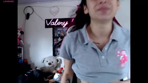 B V Naughty online show from 3, 11, 2025