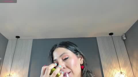 Carla online show from 6, 3, 2025