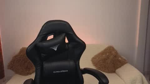 Snapshot of valeryyx chatting on 16, 10, 2025 Valery online show from 16, 10, 2025