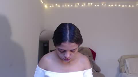 VALIENTE  online show from 1, 3, 2026