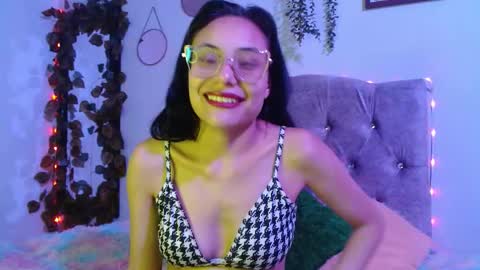 valkiry_ online show from 28, 3, 2026