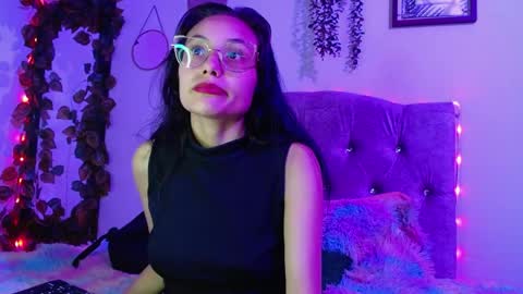valkiry_ online show from 27, 4, 2026
