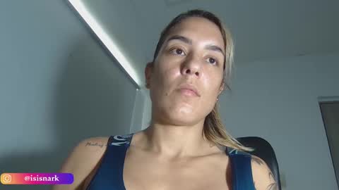 Snapshot of valkyriarose chatting on 6, 3, 2025 Isis online show from 6, 3, 2025