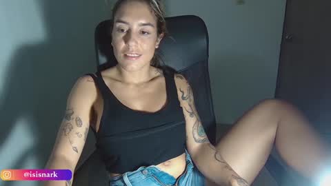 Snapshot of valkyriarose chatting on 9, 3, 2025 Isis online show from 9, 3, 2025