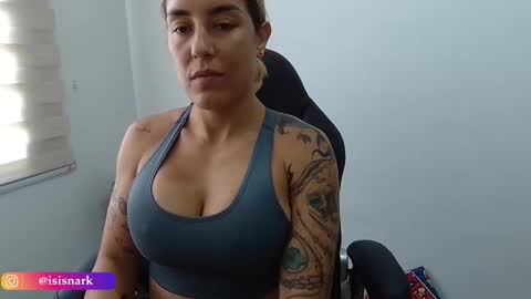 Snapshot of valkyriarose chatting on 19, 9, 2025 Isis online show from 19, 9, 2025