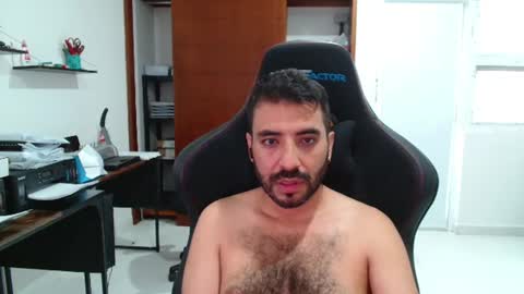 Roberto Carlos online show from 10, 6, 2026