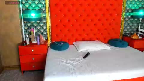Valerie Val V online show from 11, 6, 2026