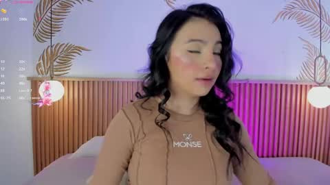 Snapshot of valleriie_ chatting on 19, 5, 2026 valleriie_ online show from 19, 5, 2026