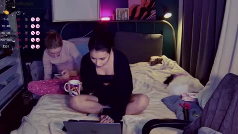 Little Devil online show from 26, 4, 2026