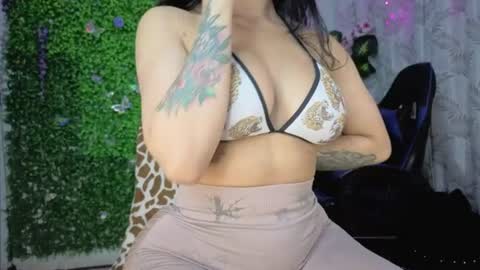 Snapshot of valquiria_sirgun chatting on 28, 7, 2026 valquiria_sirgun online show from 28, 7, 2026