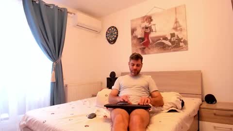 Snapshot of valyvalisimo chatting on 4, 3, 2026 valyvalisimo online show from 4, 3, 2026