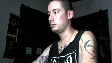 Snapshot of vampireathome chatting on 23, 10, 2025 vampireathome online show from 23, 10, 2025