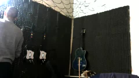 Snapshot of vampireathome chatting on 16, 11, 2025 vampireathome online show from 16, 11, 2025