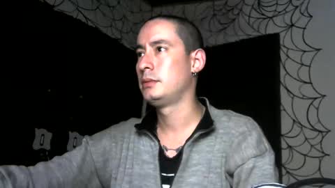 Snapshot of vampireathome chatting on 25, 11, 2025 vampireathome online show from 25, 11, 2025