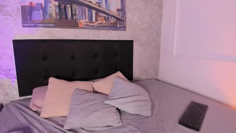 Van  online show from 11, 3, 2026