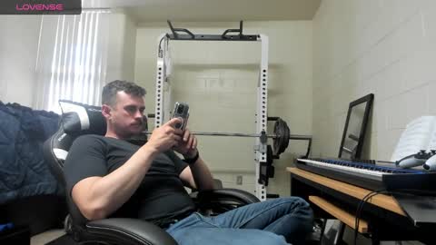 Vandal2021 online show from 17, 2, 2025