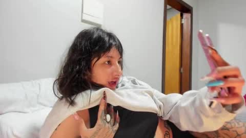 Babi Alu online show from 10, 11, 2025