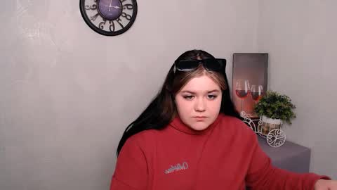 Vanda online show from 8, 3, 2025