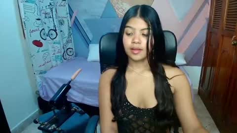 vane_latin18 online show from 21, 4, 2026