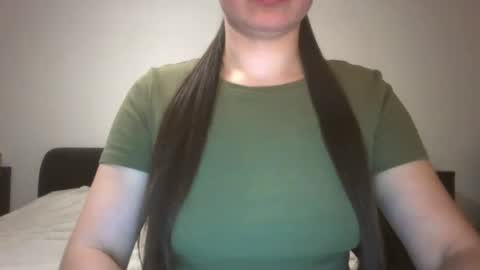 VanesaJewel online show from 9, 3, 2025