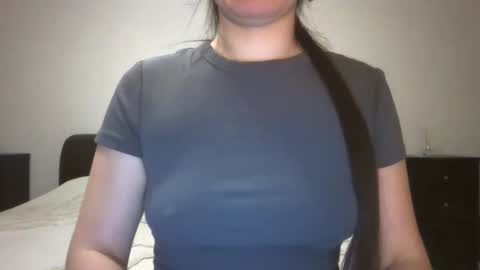 VanesaJewel online show from 12, 3, 2025