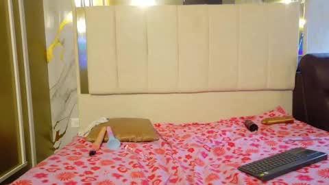 Vanessa online show from 25, 4, 2026