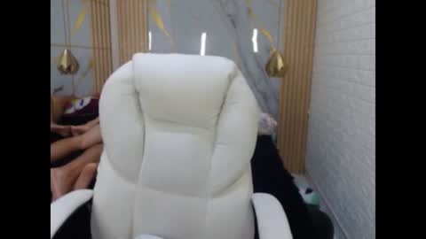vanessa online show from 10, 6, 2026
