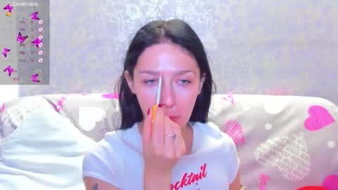 Snapshot of vanessa_florence chatting on 8, 11, 2025 RUSSIAN BARBIE BABE online show from 8, 11, 2025