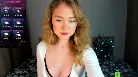 Vanessa Maes online show from 28, 12, 2024