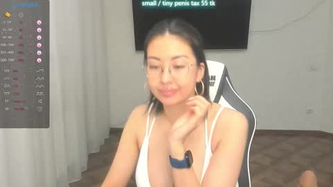 Snapshot of vanessa_sxy chatting on 22, 10, 2025 Vanessa online show from 22, 10, 2025