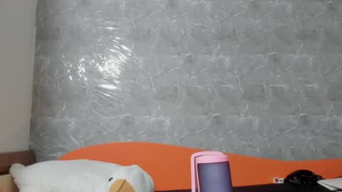 vanessaadol online show from 24, 1, 2025