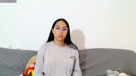 Snapshot of vanessaadol chatting on 8, 5, 2026 vanessaadol online show from 8, 5, 2026