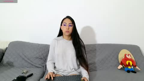 Snapshot of vanessaadol chatting on 16, 5, 2026 vanessaadol online show from 16, 5, 2026