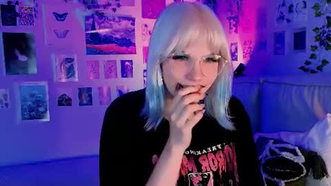 Vanessa online show from 28, 7, 2026