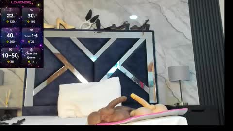 Vanessa Hard online show from 14, 12, 2025