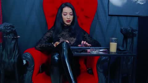 Miss Vanessa online show from 27, 1, 2025