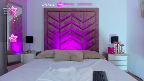 Snapshot of vanessaparis_ chatting on 14, 2, 2026 Vanessa Sexy Paris online show from 14, 2, 2026