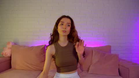 VanessaVienne online show from 26, 4, 2026