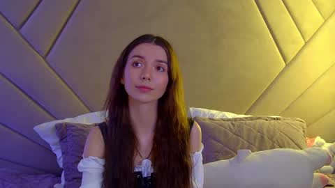 VanessaVienne online show from 27, 4, 2026