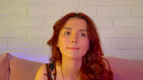 Snapshot of vanessavienne chatting on 12, 6, 2026 VanessaVienne online show from 12, 6, 2026