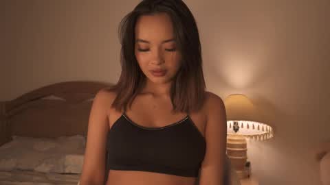 Snapshot of vanesse_ chatting on 4, 10, 2025 Irina online show from 4, 10, 2025