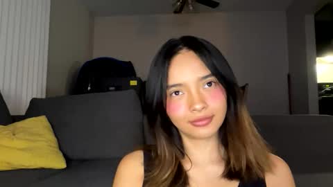 Snapshot of vanesse_ chatting on 4, 11, 2025 Irina online show from 4, 11, 2025