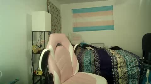 vanfairy526 online show from 13, 5, 2026