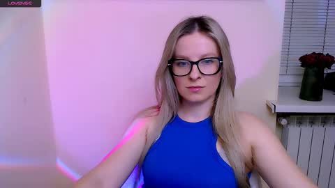 Mia online show from 12, 2, 2026