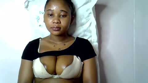 vanillavenus online show from 24, 10, 2025