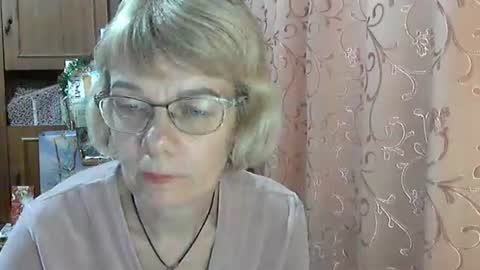 Snapshot of vanillaxcreamy chatting on 17, 12, 2024 Vanillaxcreamy online show from 17, 12, 2024